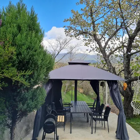 Maison d'hôtes Вила Русинци *